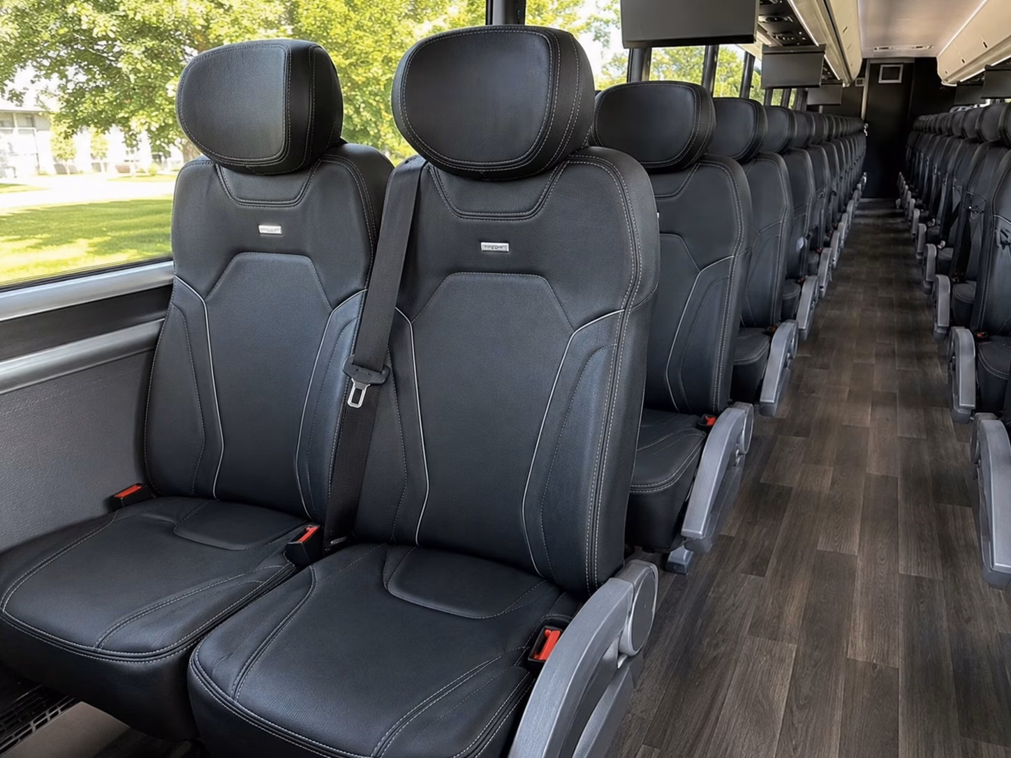 downtown lakeland wedding shuttle rentals for lake mirror venues