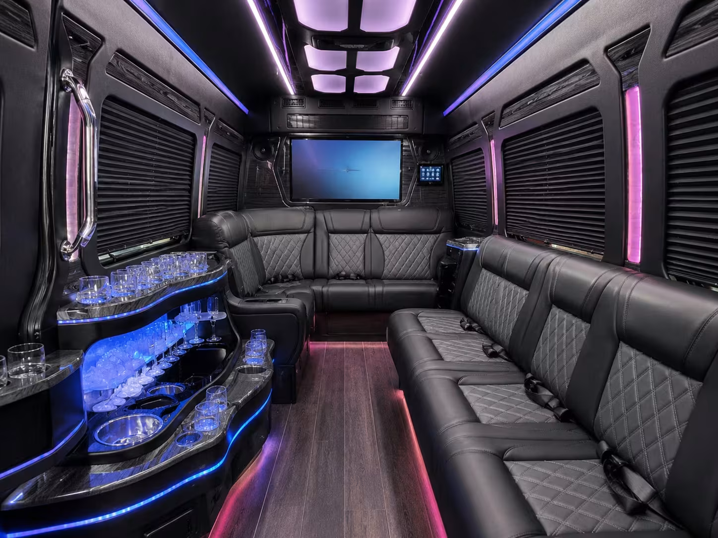 lakeland airport shuttle bus rentals for lal tpa and mco