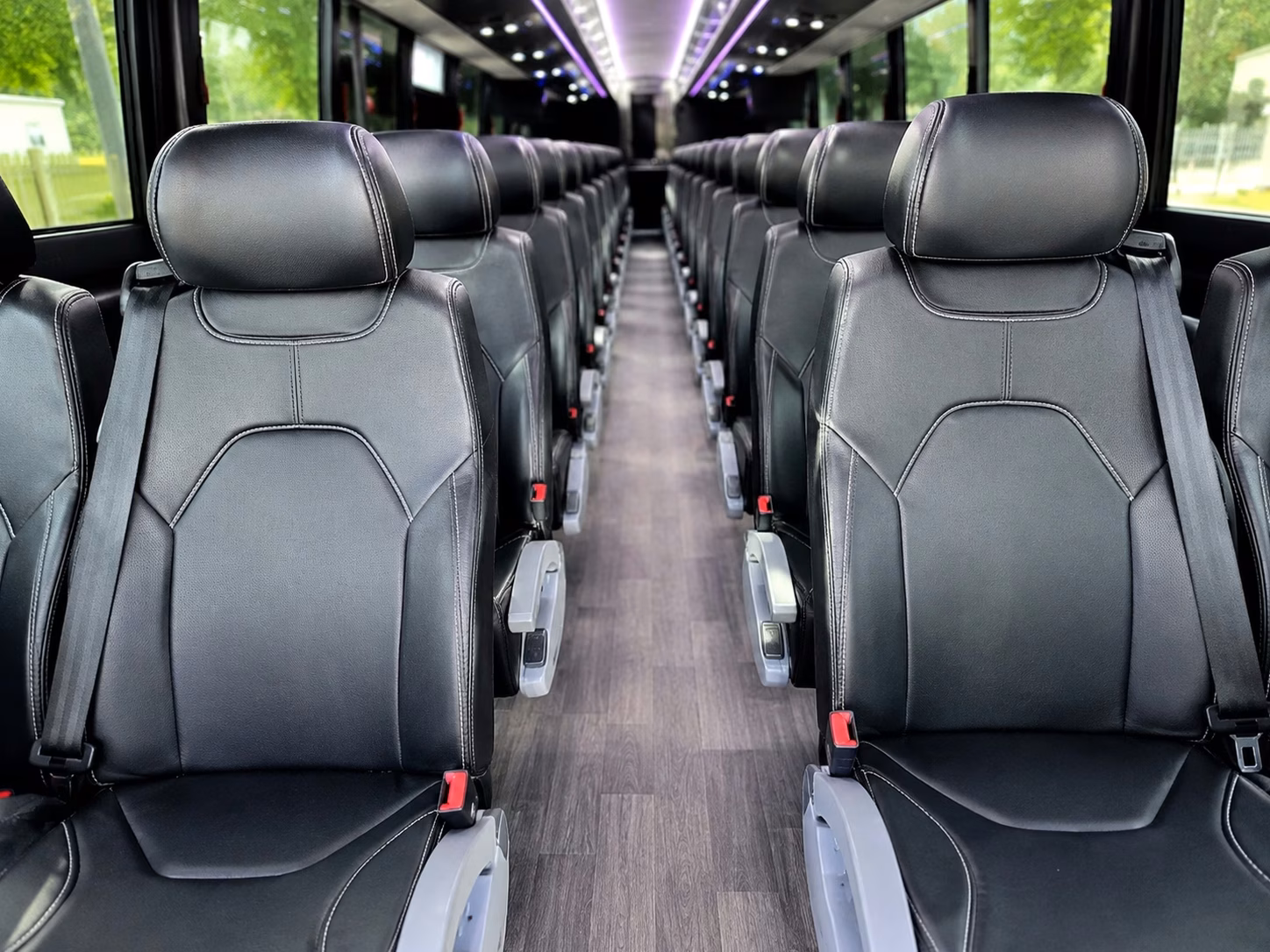 lakeland charter bus rentals to tampa international airport