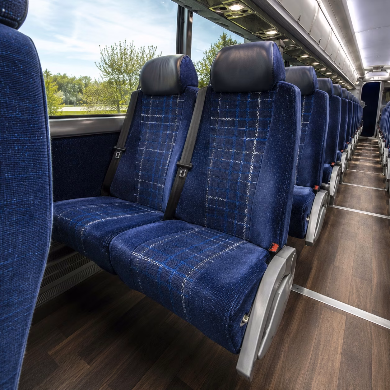 lakeland convention charter bus rentals for the rp funding center